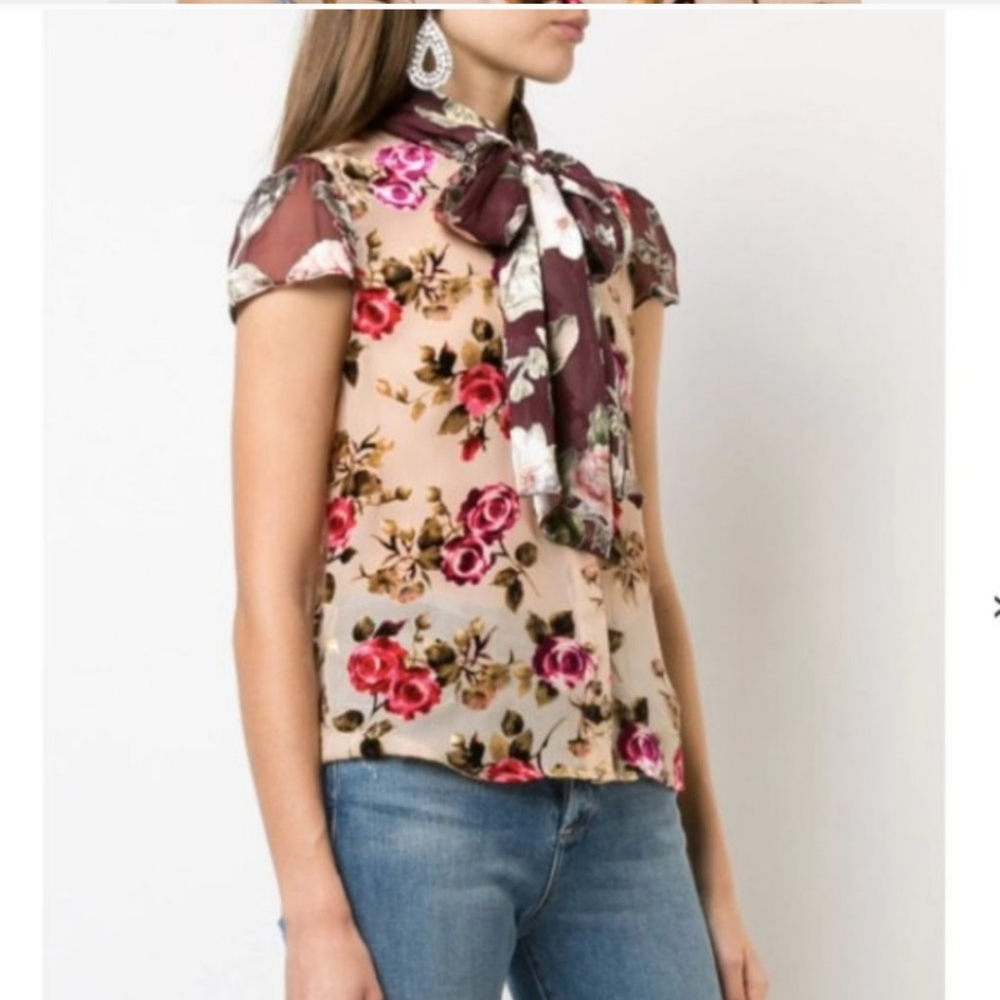 Alice+Oliva Jeannie bow-collar blouse top, size M